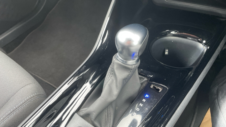 Toyota C-HR 1.8 Hybrid Design 5dr CVT Hybrid Hatchback